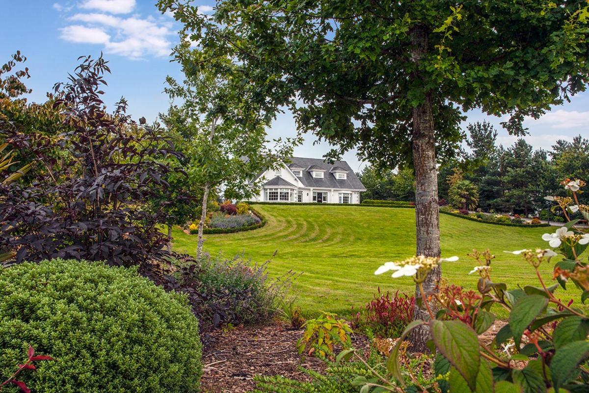 The Ridgewood Lodge Newbridge  Eksteriør billede